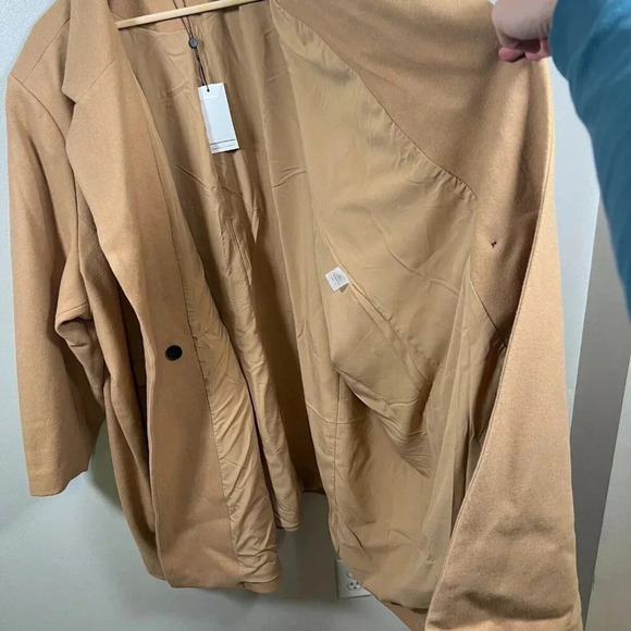 Universal Standard New Tailored Coat Size 3XL Camel Brown Neutral Wool Blend - Picture 11 of 13